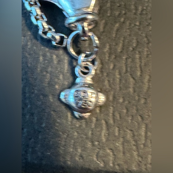 David Yurman 18k White Gold Hamsa Amulet and Chain - Picture 7 of 7